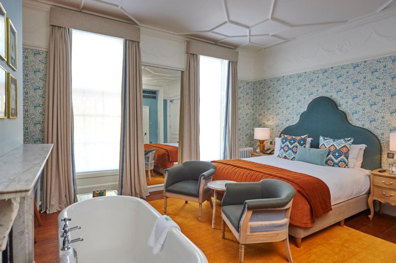 Signature Suite,1260692563:JPEG