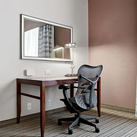 Hilton Garden Inn Winchester-2